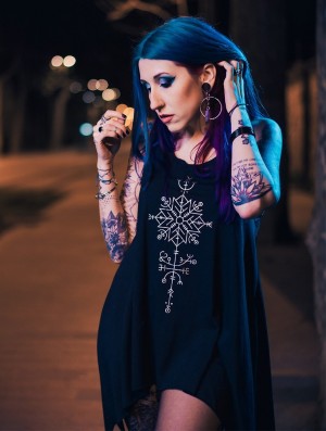 Toonzshop Freyja Printed Knotted Sleeveless Tunic Oberteile Damen Schwarz Silber | 6289EOICD